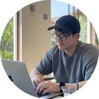 Xunzhuo Liu (刘训灼)